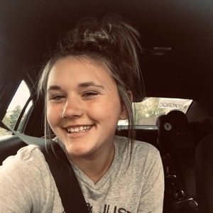 Meet your Posher, Taylee